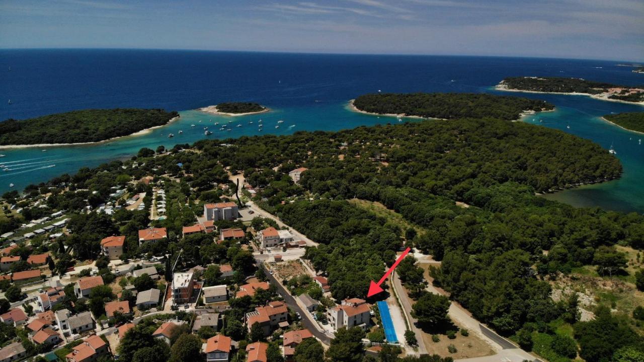 Predivan Novouredeni Apartman U Blizini Mora Banjole Exterior foto